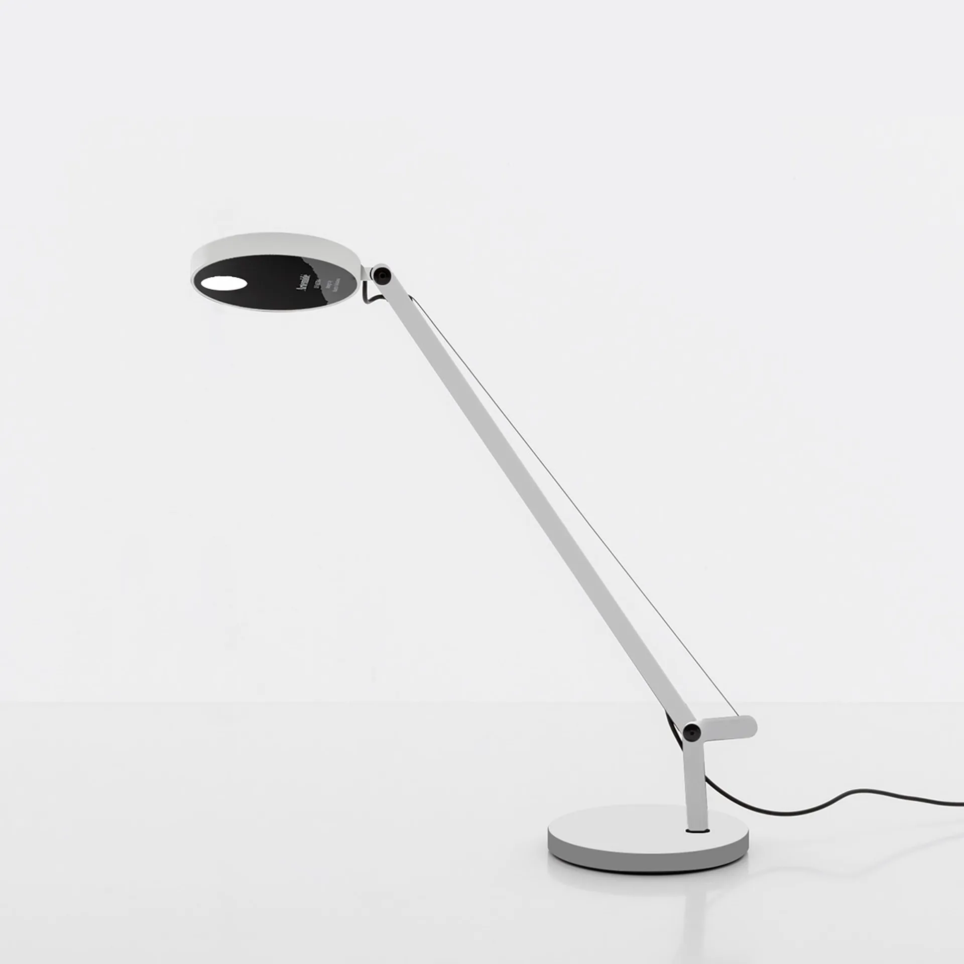 Demetra Tischleuchte, White Artemide