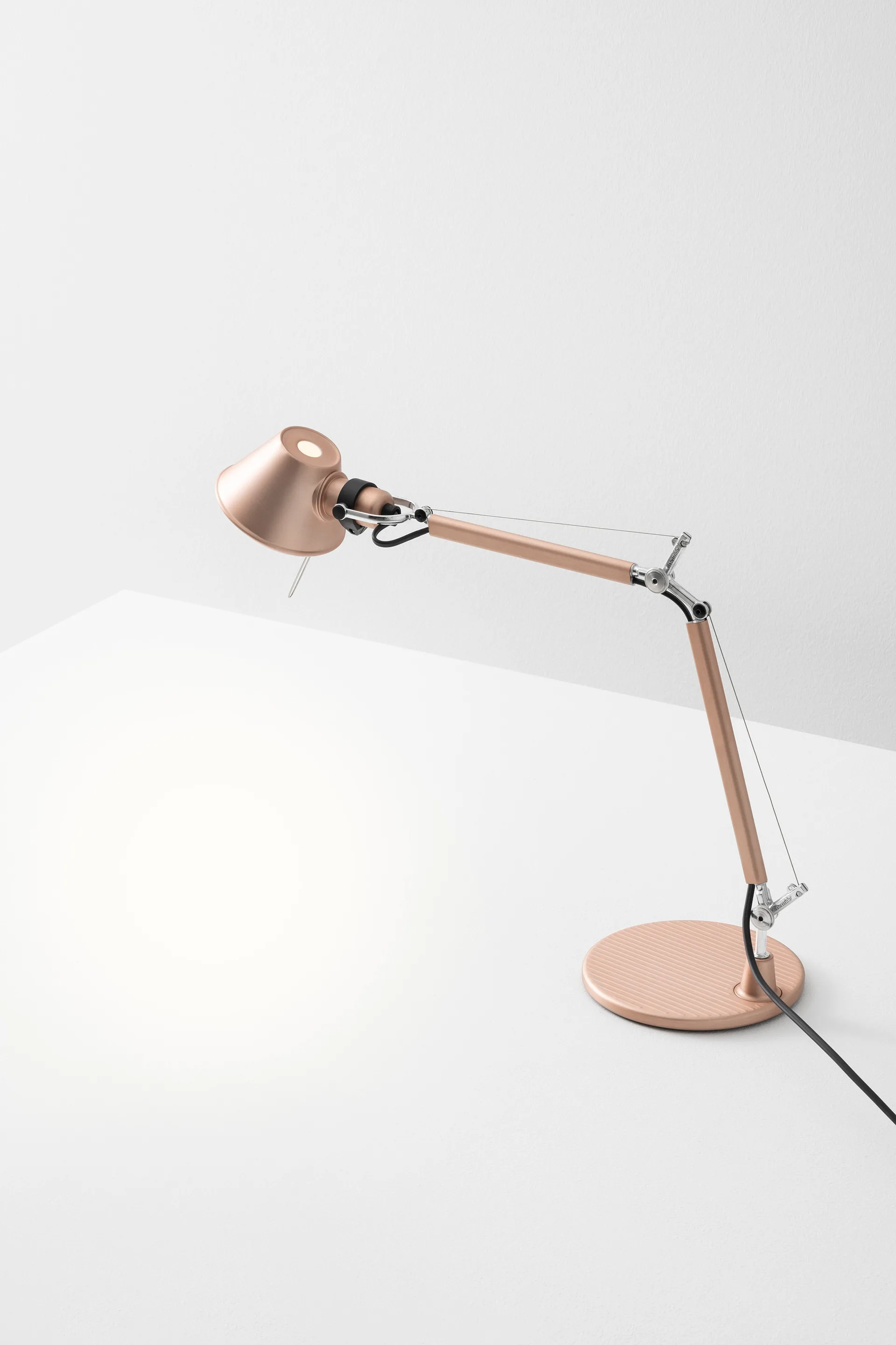 Tolomeo Micro Special Edition table lamp, Copper Artemide