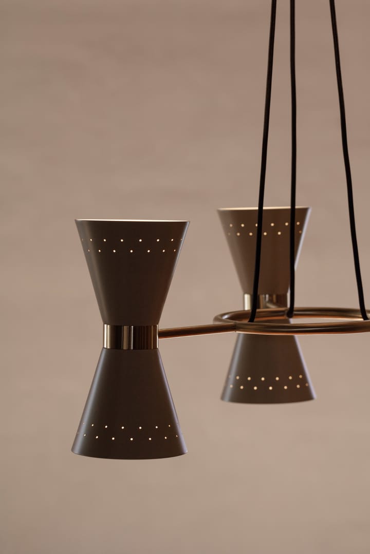 Collector chandelier 3, Crème Audo Copenhagen