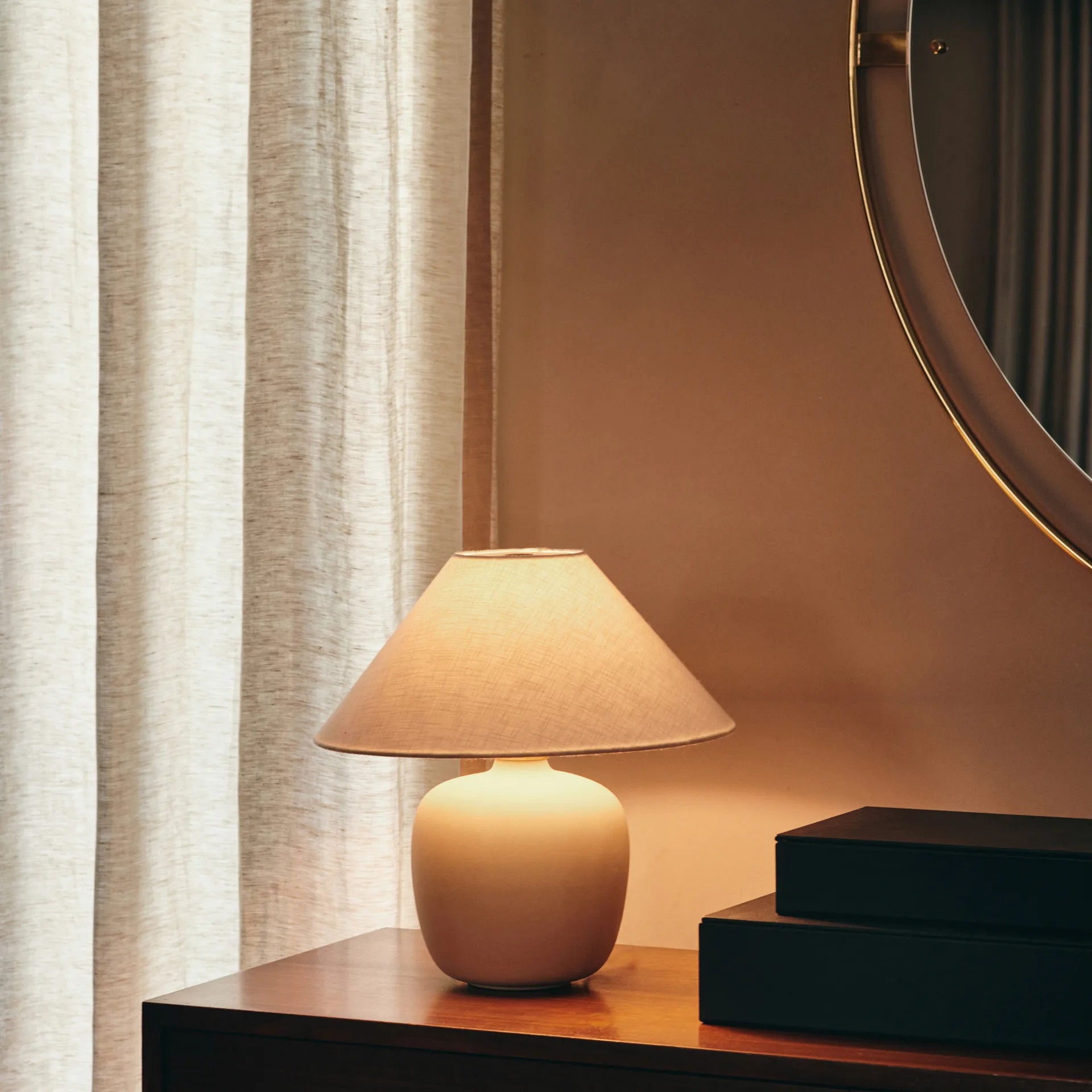 Torso table lamp 37 cm, Off white Audo Copenhagen