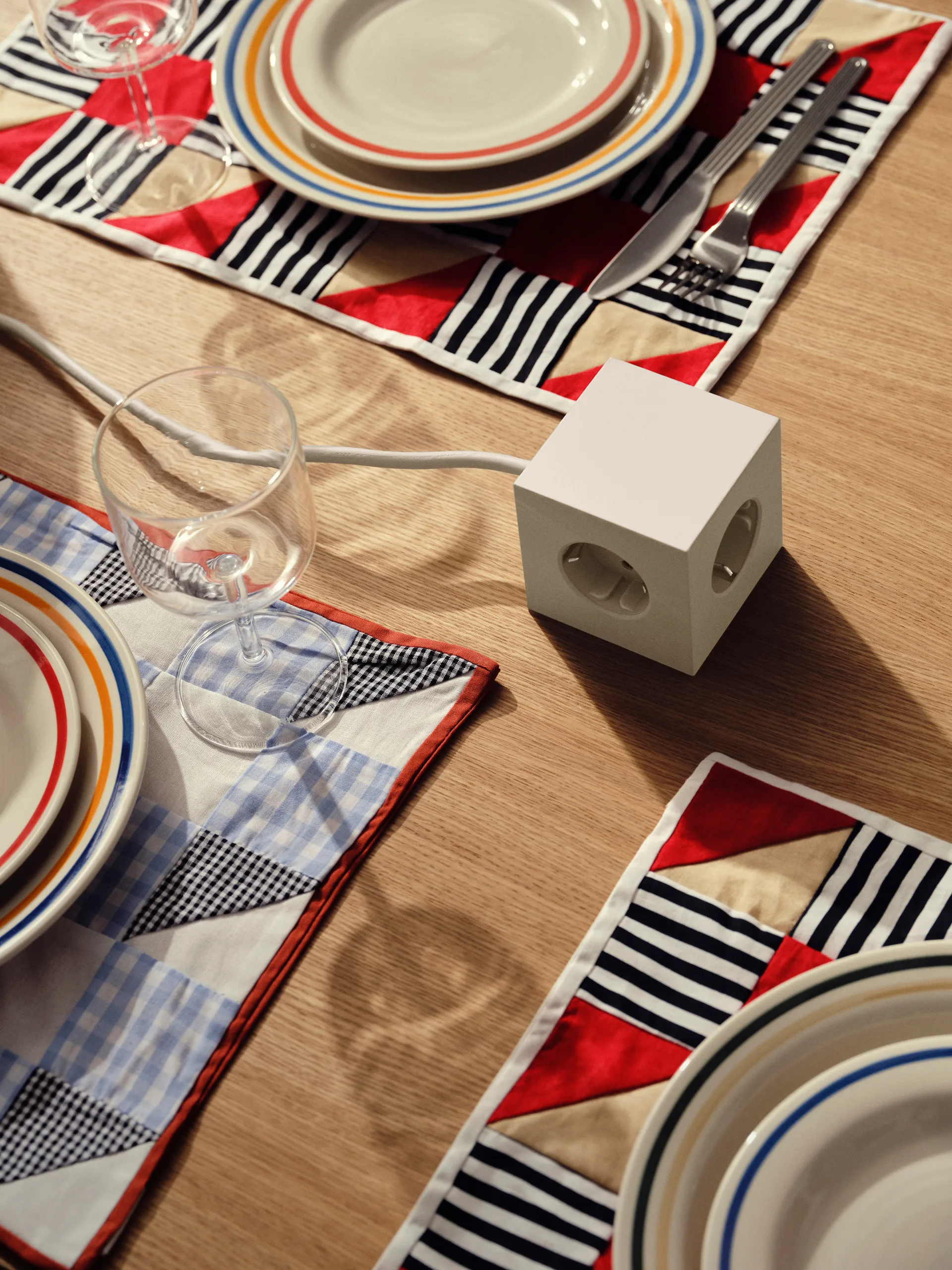 Square 1 Steckdosenleiste USB-C 30W 3 m, Nomad Sand Avolt