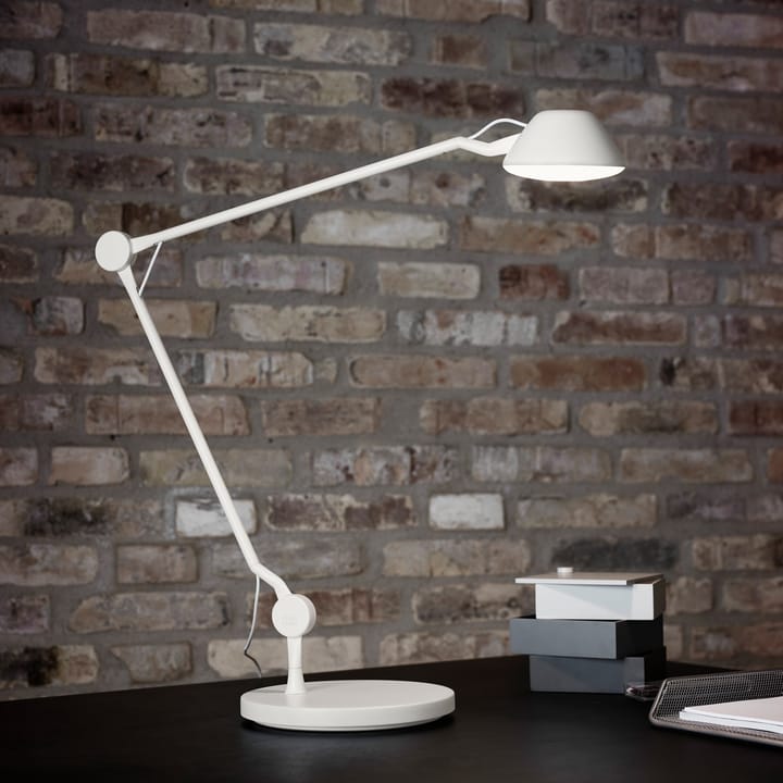 AQ01 Tischleuchte, Weiß Fritz Hansen