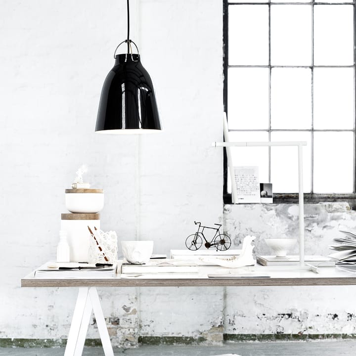 Caravaggio 2 pendel, Svart-svart textilsladd Fritz Hansen
