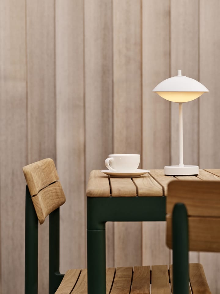 Clam portable Tischleuchte 31 cm, White Fritz Hansen