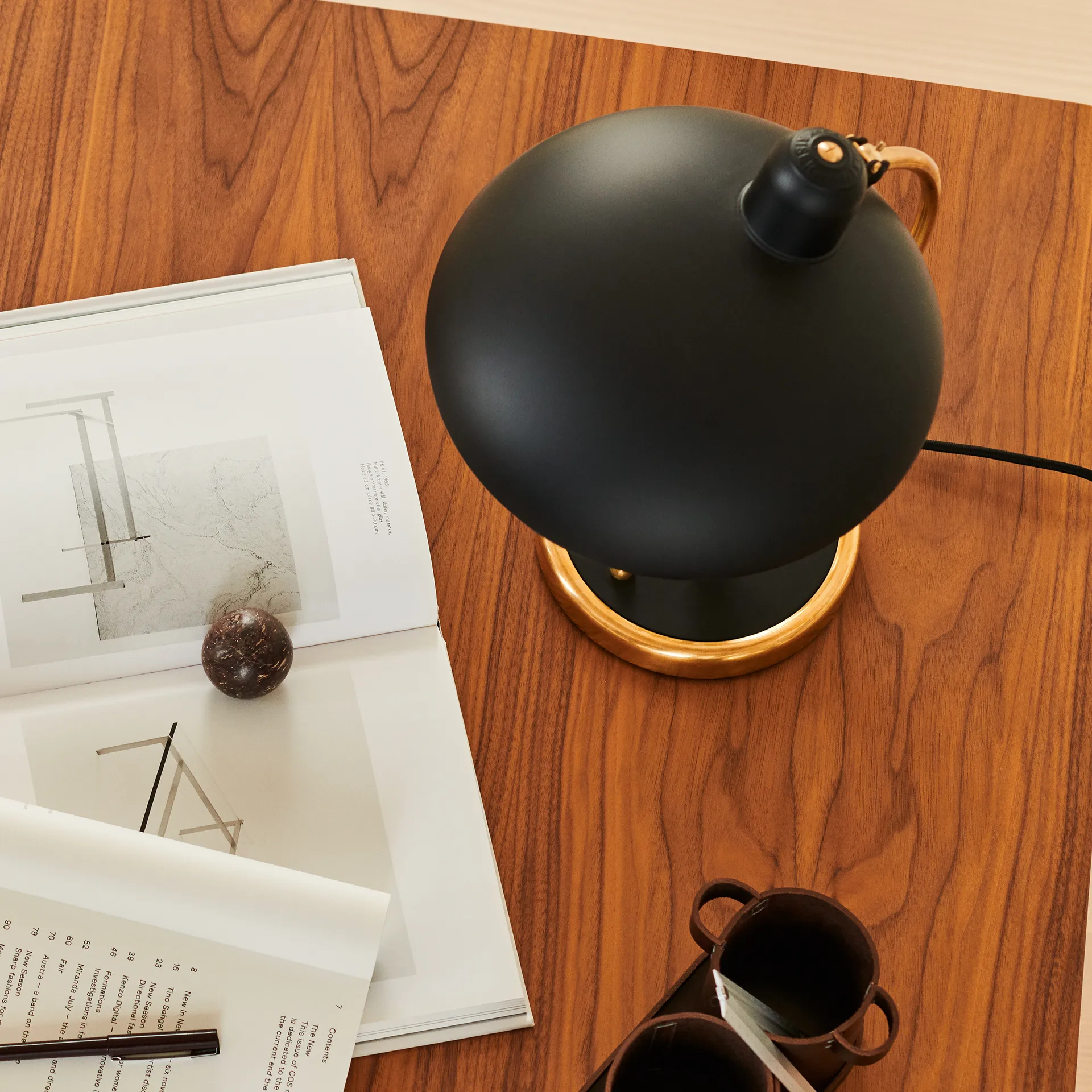 Kaiser Idell 6631-T Luxus table lamp brass, Matte black Fritz Hansen