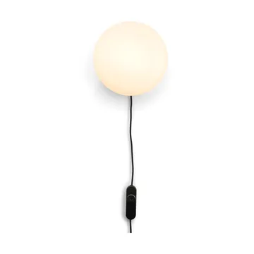 Opa wall lamp 21.5 cm - Opal glass-black - Gejst