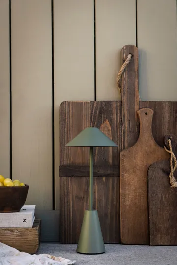 Cannes 32 tragbare Tischleuchte - Moosgrün - Globen Lighting