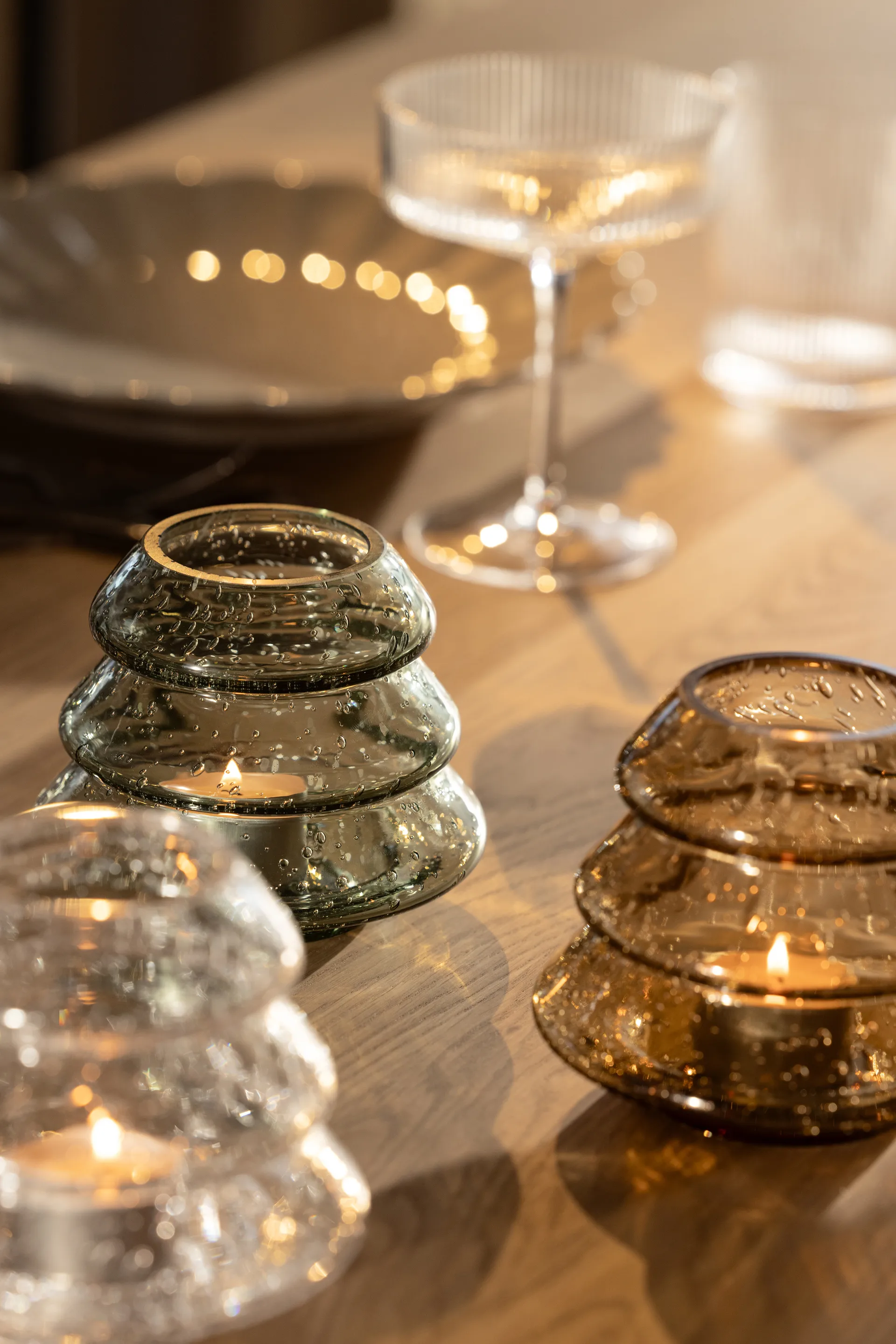 Gran 12 Teelichthalter, Grün Globen Lighting