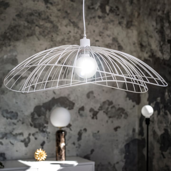 Ray ceiling lamp Ø70 cm, white Globen Lighting