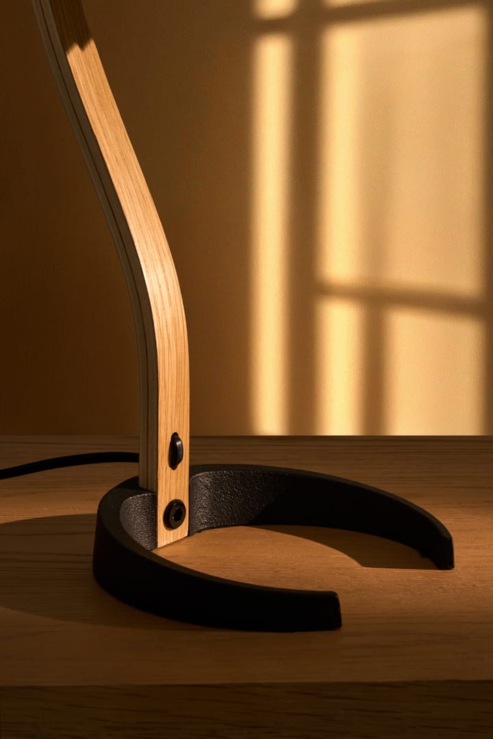 Timberline table lamp, Oak-birch-white GUBI