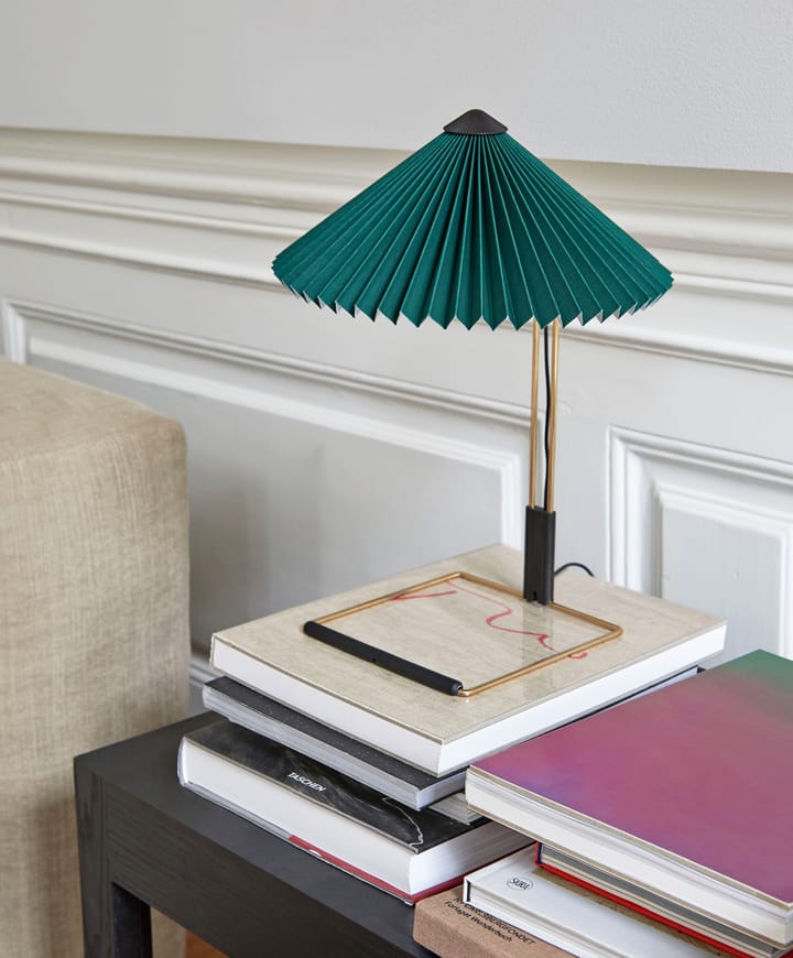 Matin table Tischleuchte Ø30cm, Green shade HAY
