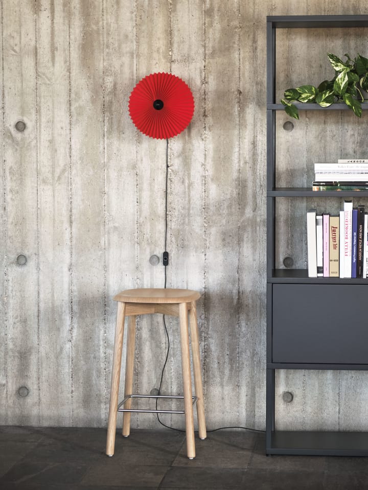 Matin wall Wandleuchte Ø30cm, Bright red shade HAY