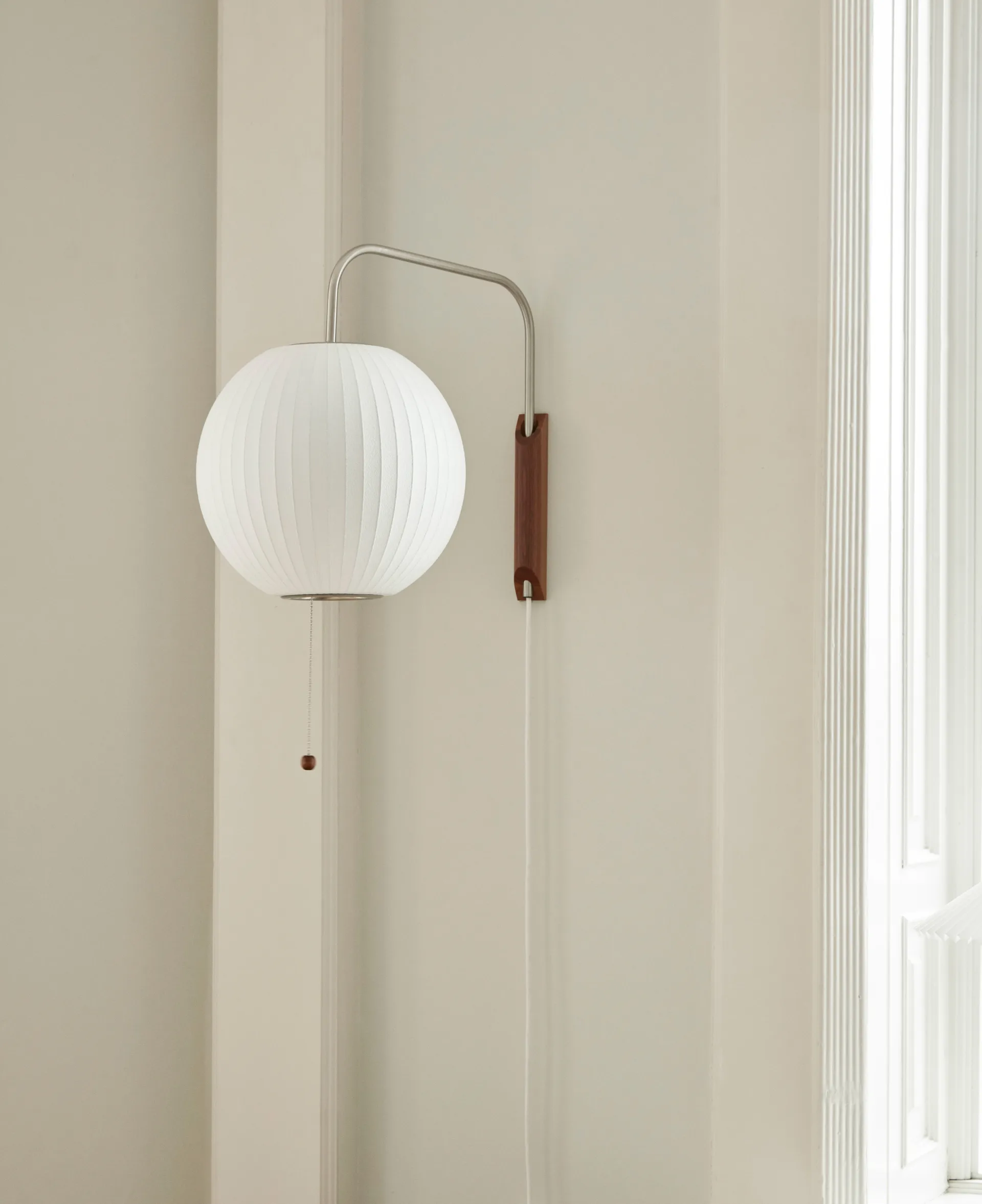 Nelson Bubble Ball Wandleuchte, Off white HAY