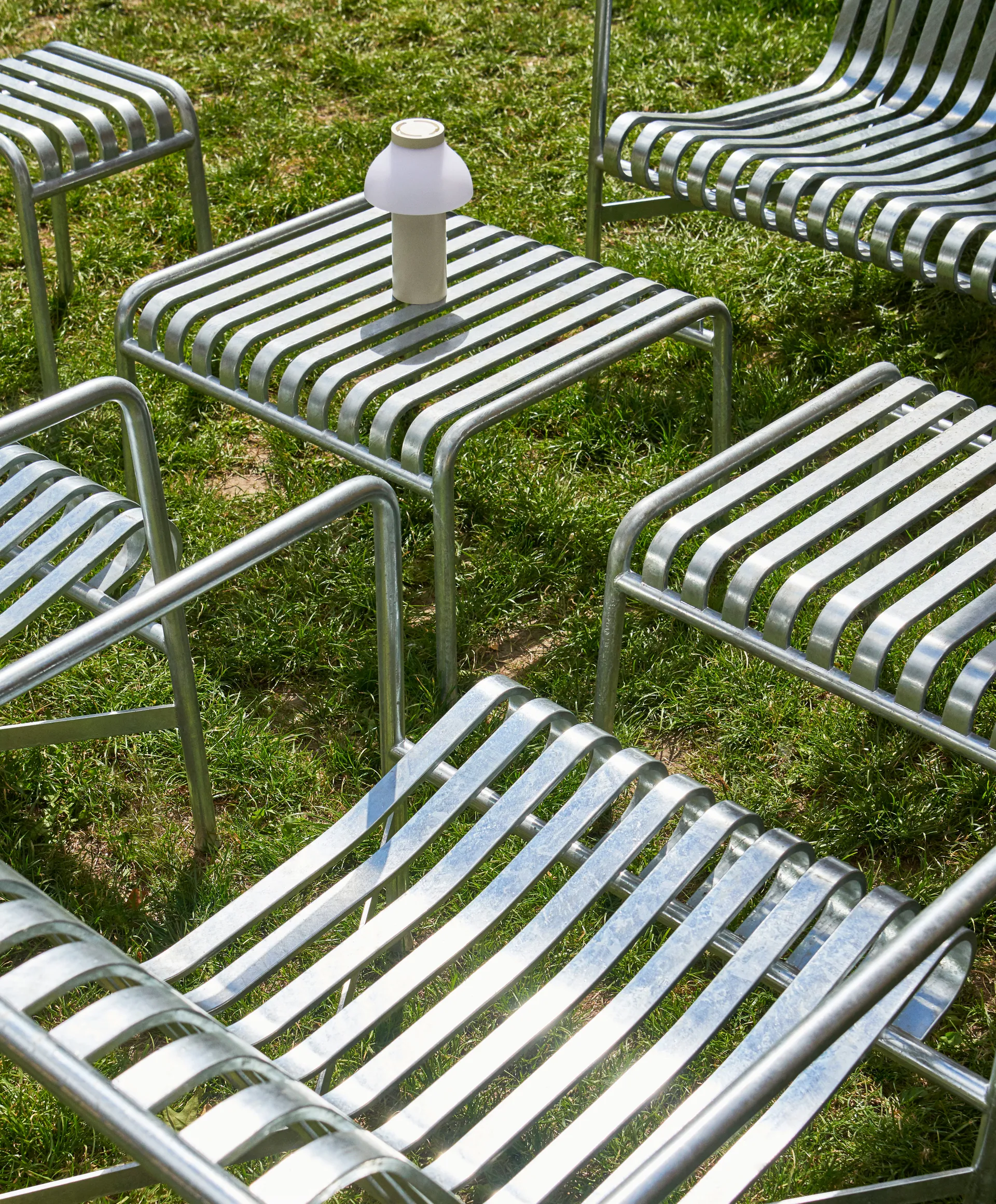 PC Portable Tischleuchte, Cream white HAY