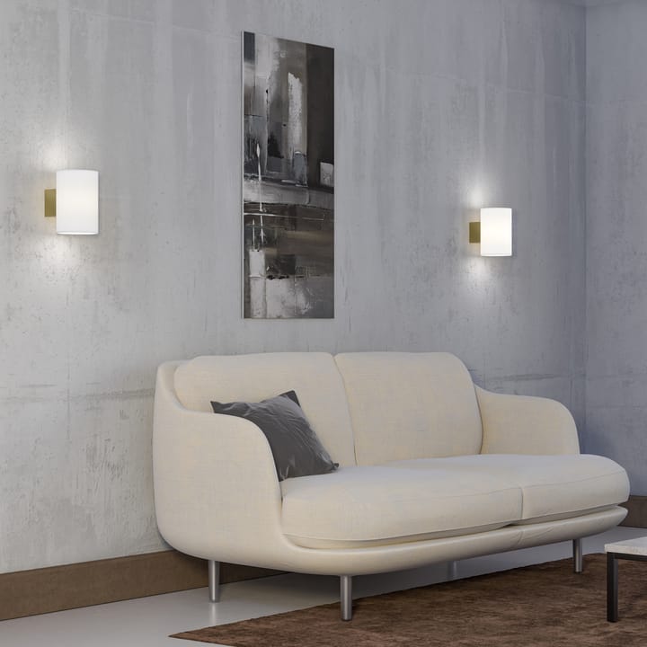 Evoke Wandleuchte groß, Satin brass-Opalglas Herstal