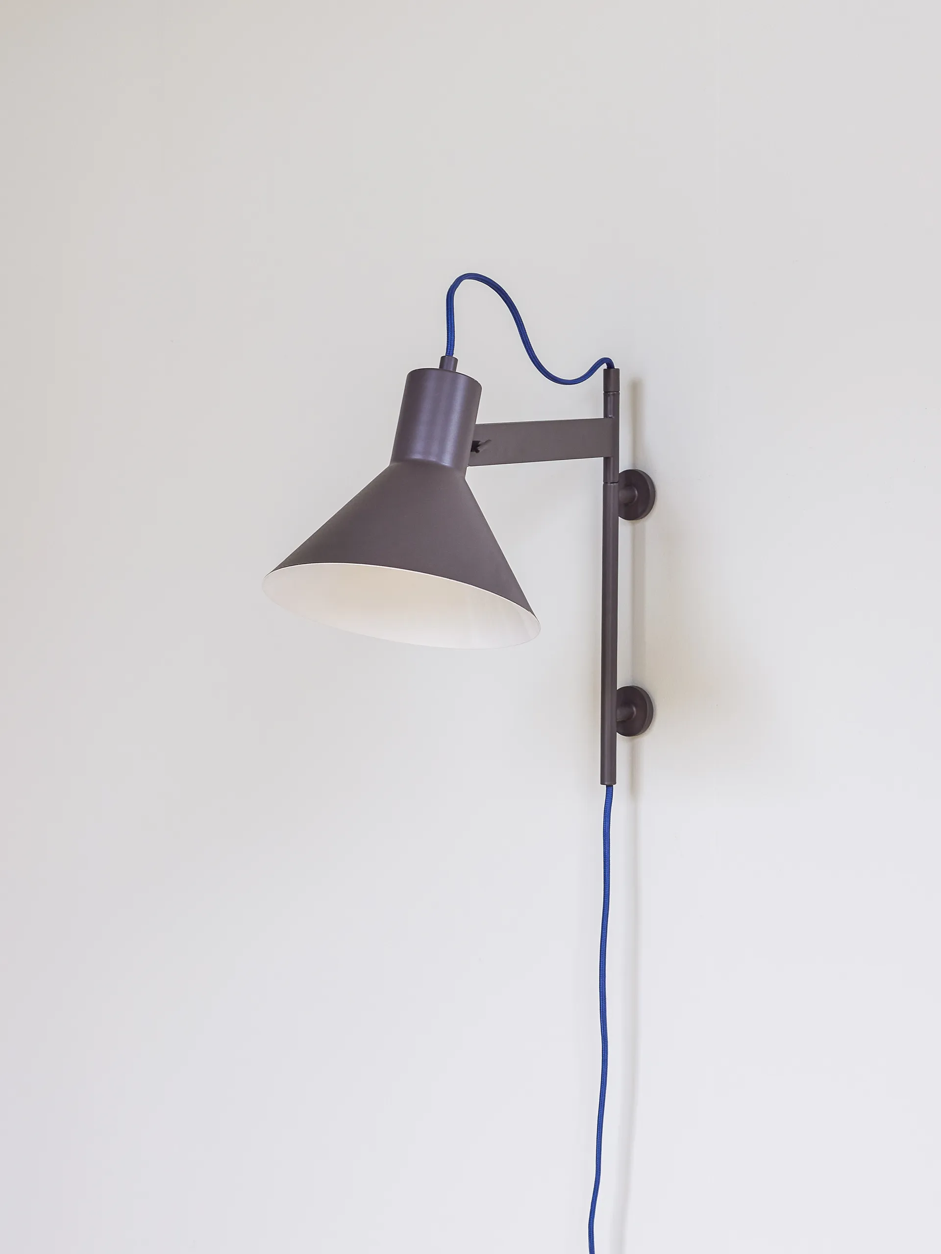 Studio Wandleuchte, Brown Hübsch Interior