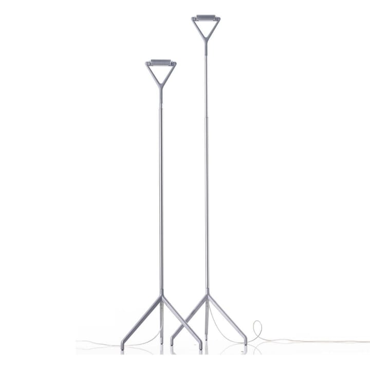 Lola D15ND floor lamp, Black, aluminium Luceplan