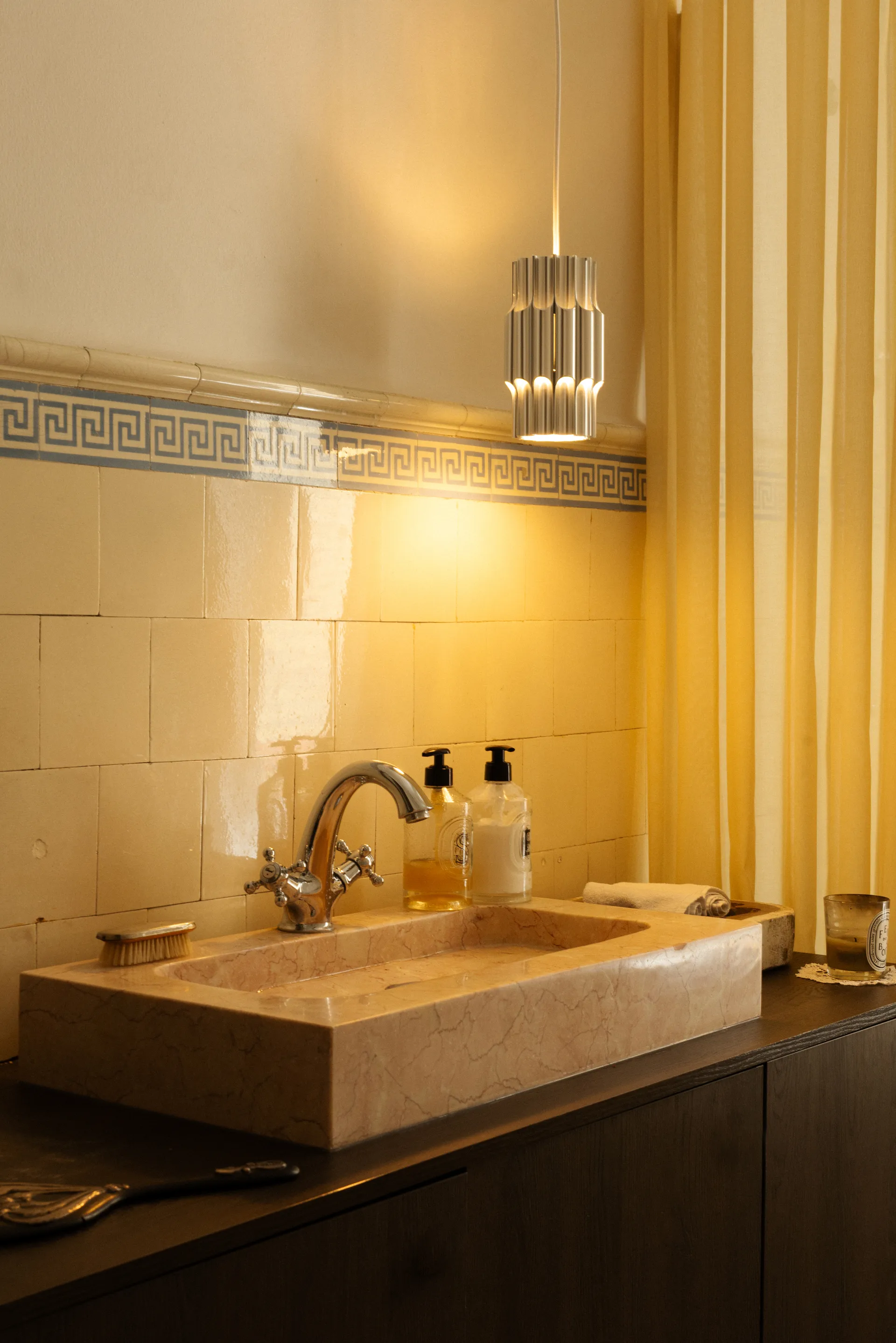 Pan 120 Pendelleuchte, Aluminium LYFA