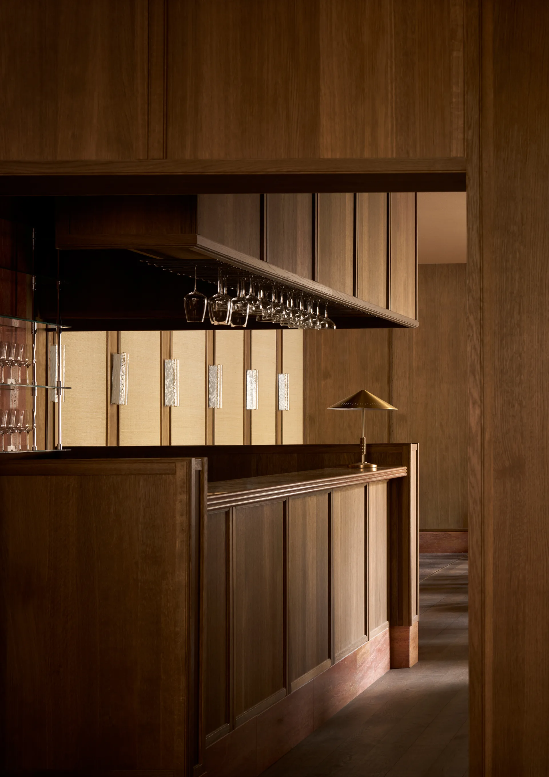 Ryff wall lamp, Brass LYFA