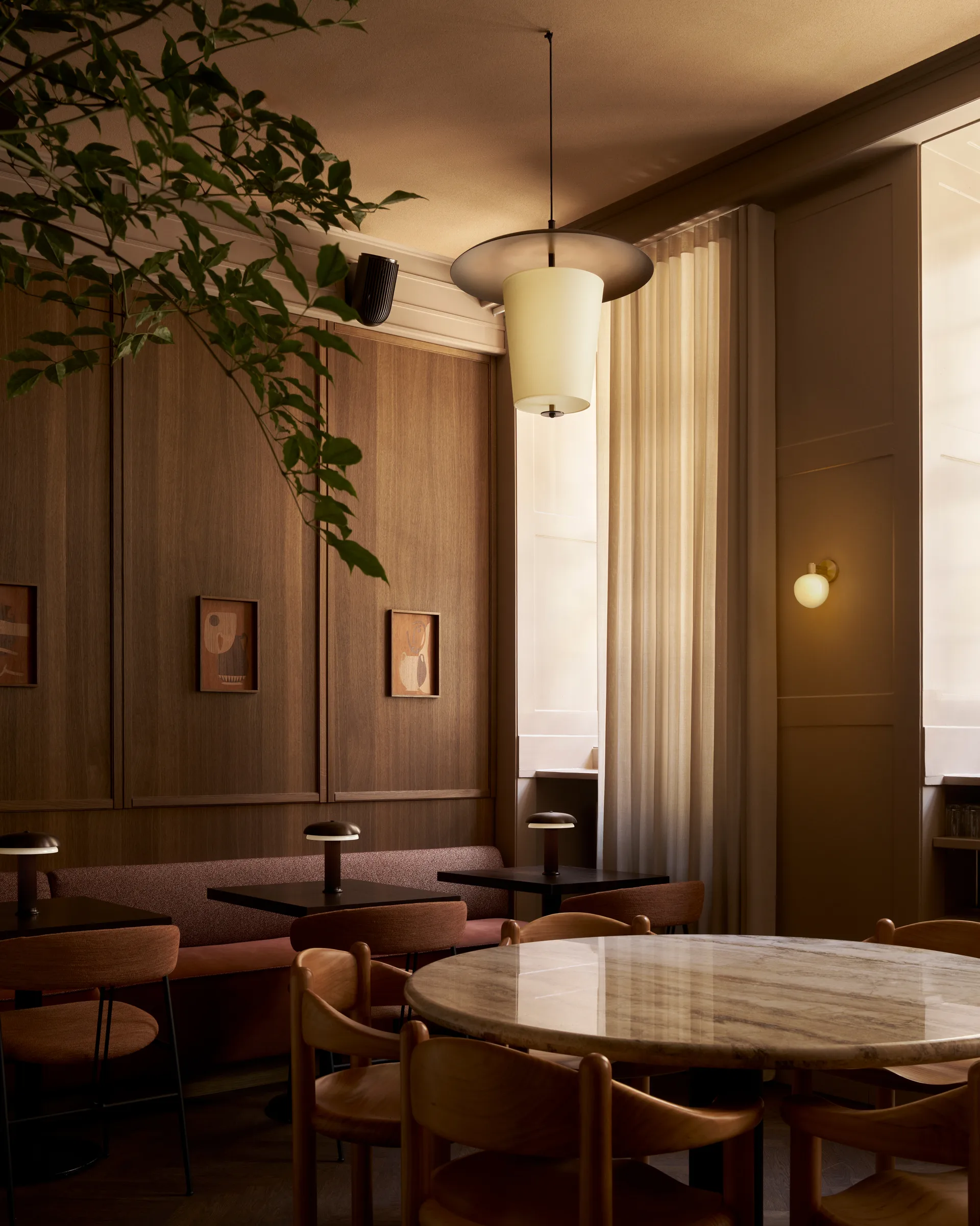 Toton 600 pendel, Bronze LYFA