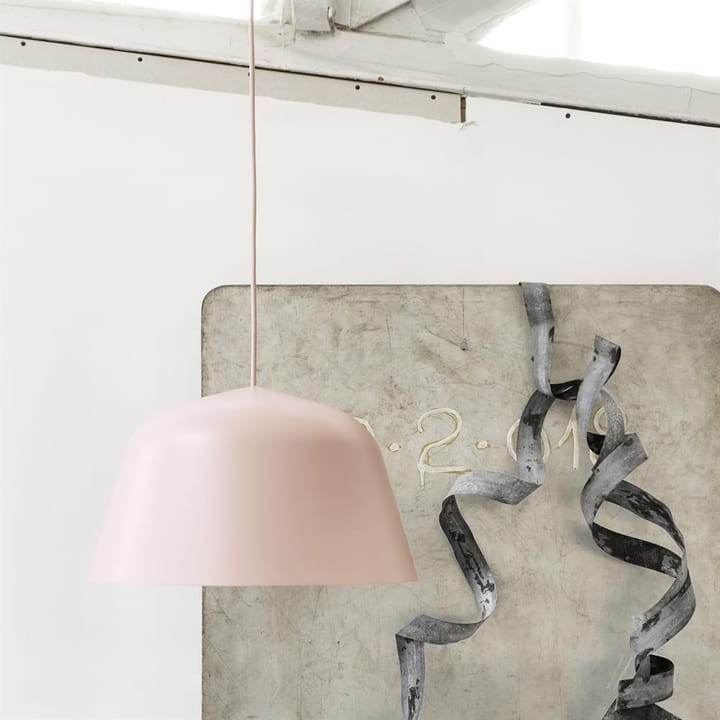 Ambit pendant lamp Ø40 cm, rose (pink) Muuto