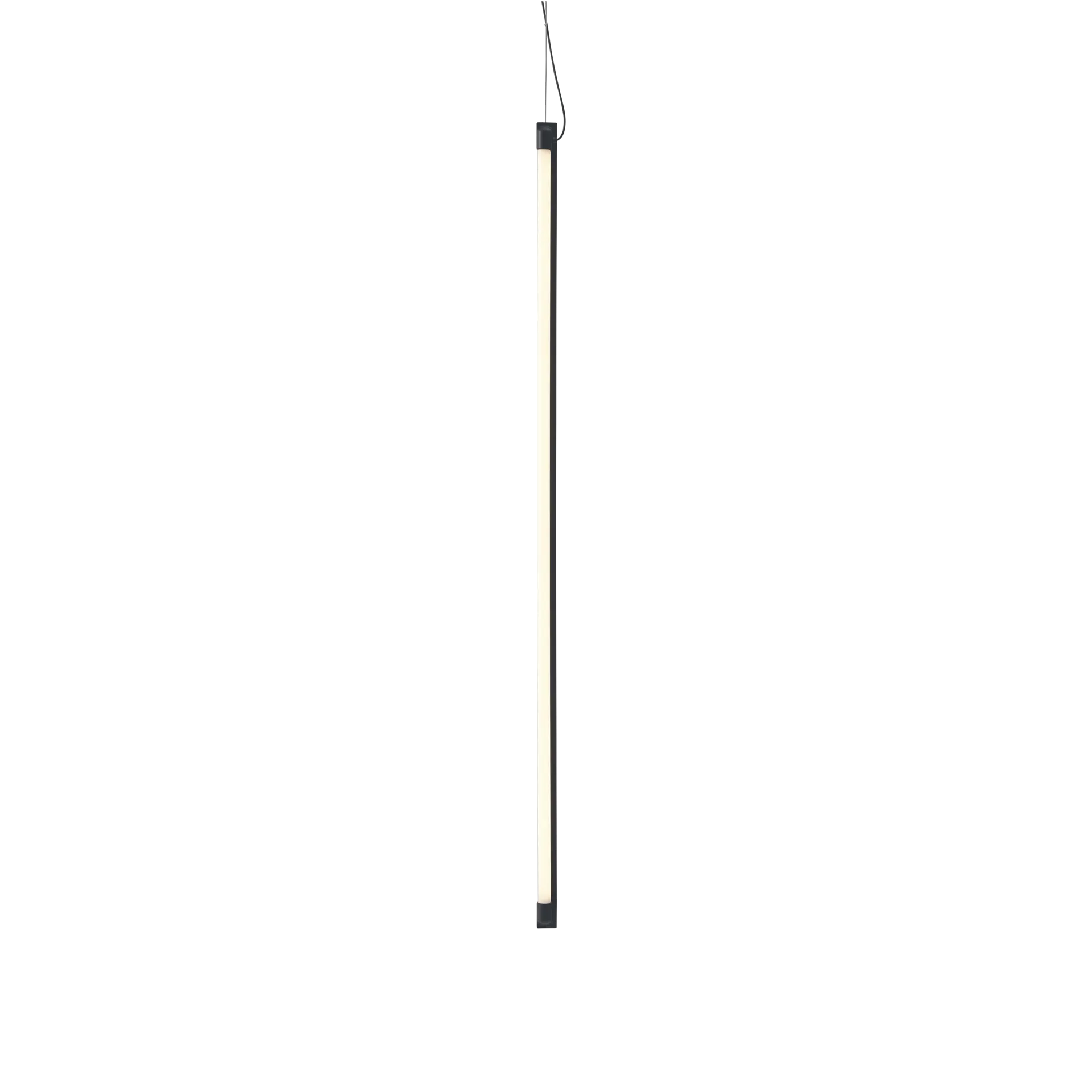 Fine Suspension Lamp 120 cm, Black Muuto