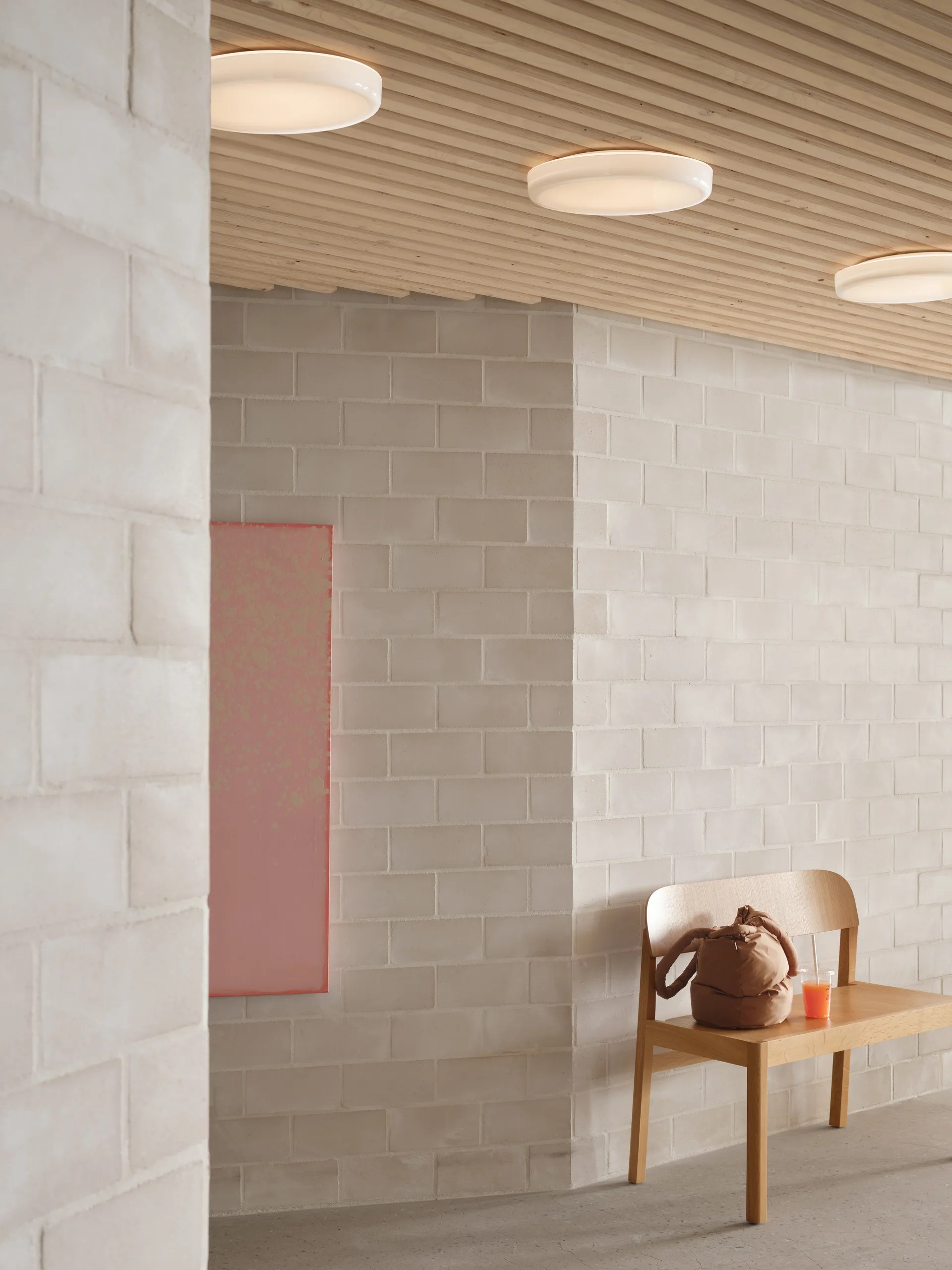 Looped ceiling light, White Muuto