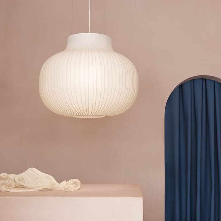 Strand ceiling lamp close, 45 cm Muuto