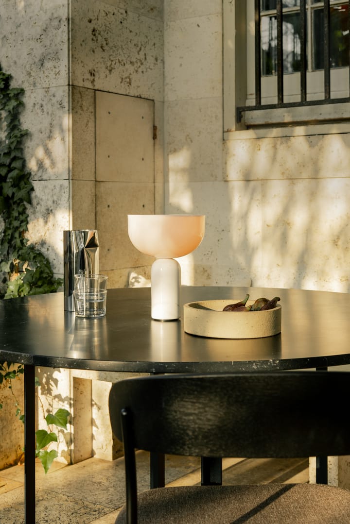 Kizu portable Tischleuchte, White marble New Works