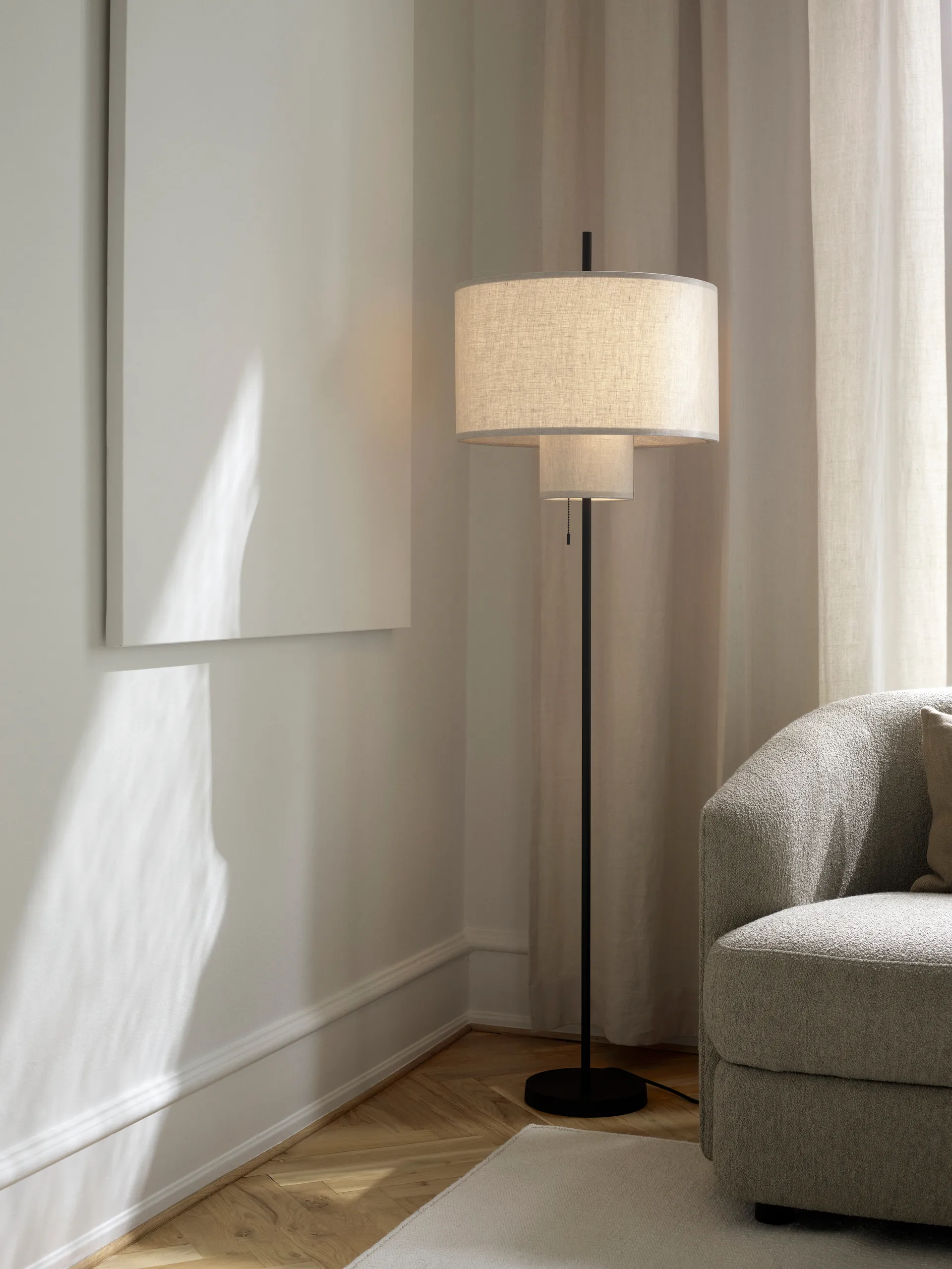 Margin Stehleuchte, Beige New Works