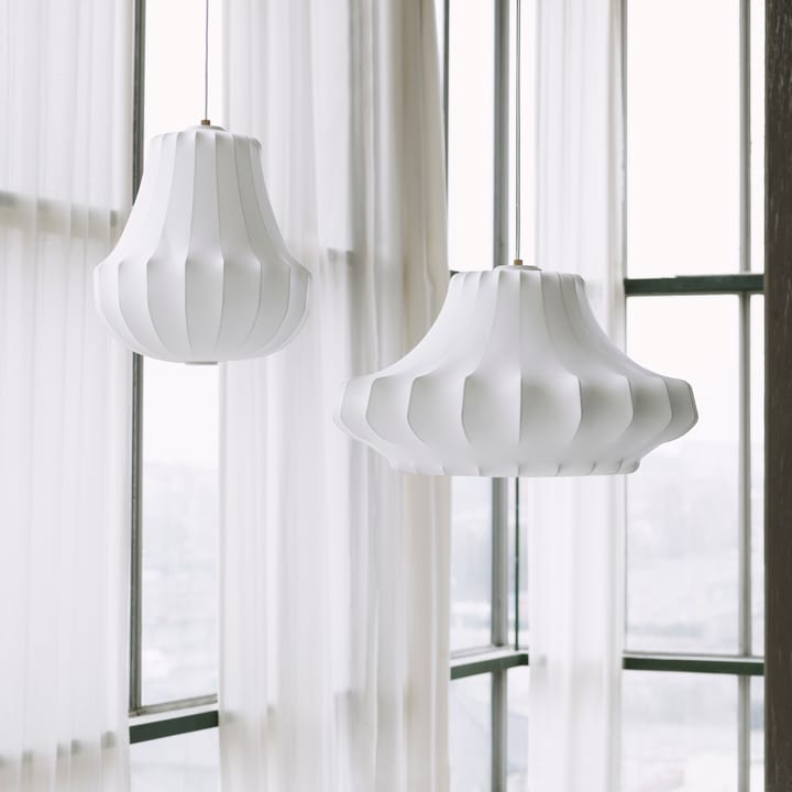 Phantom Pendelleuchte medium, Weiß Normann Copenhagen