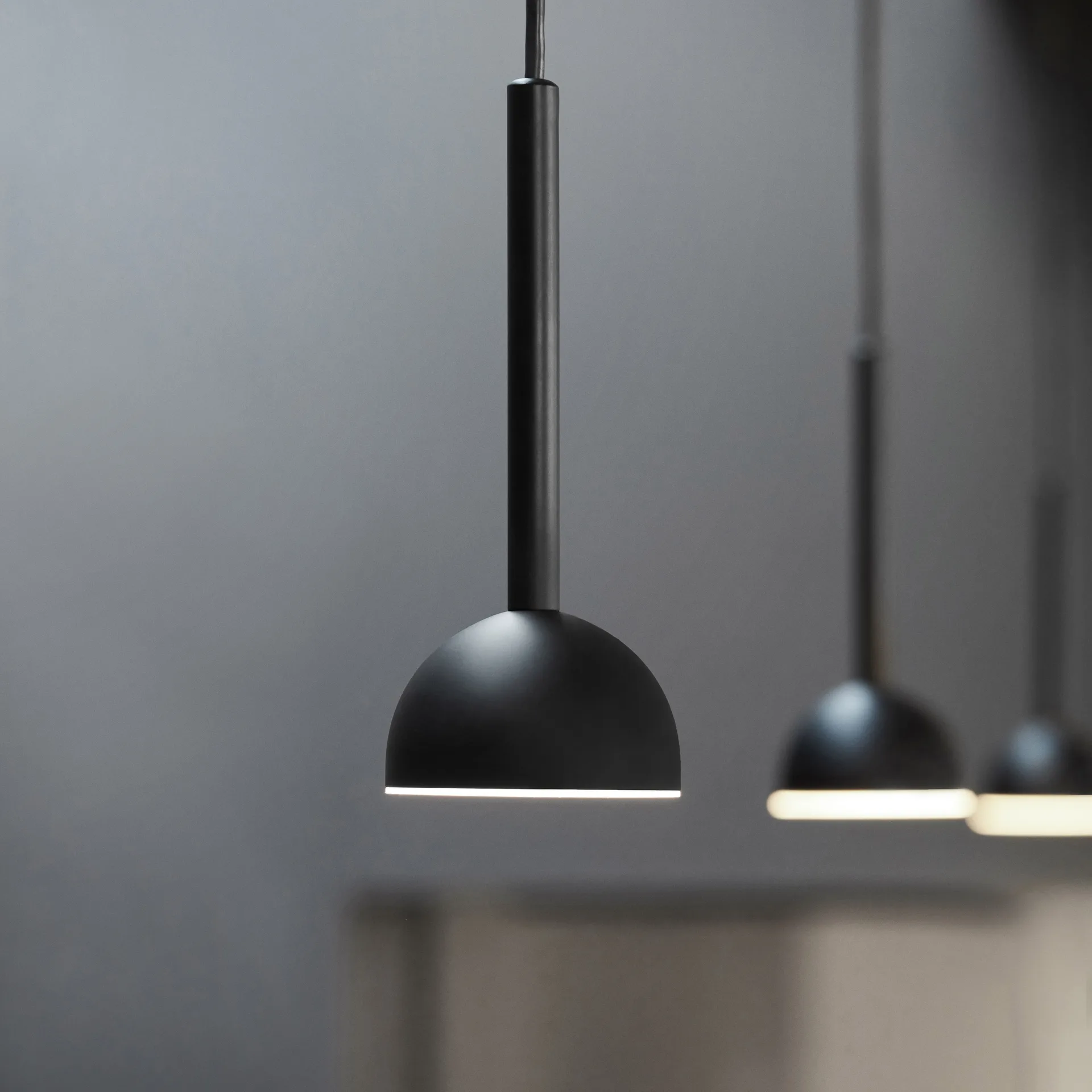 Blush ceiling lamp, Black Northern