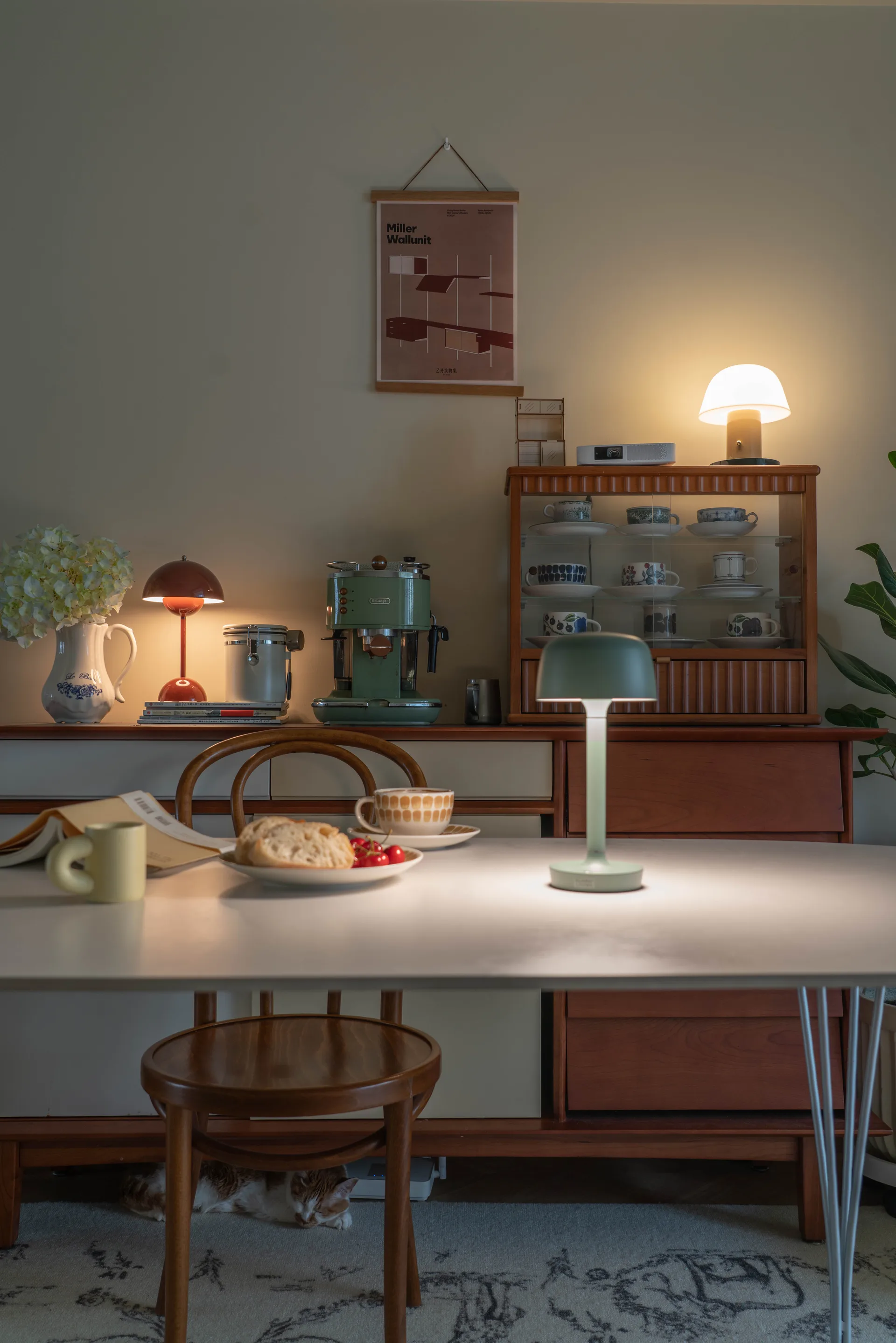 Halo tragbare Tischleuchte 25,5 cm, Green Scandi Living