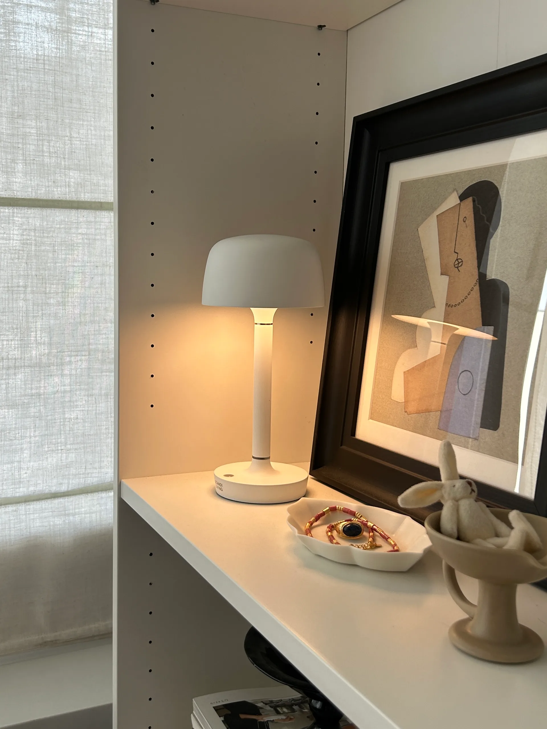 Halo tragbare Tischleuchte 25,5 cm, White Scandi Living