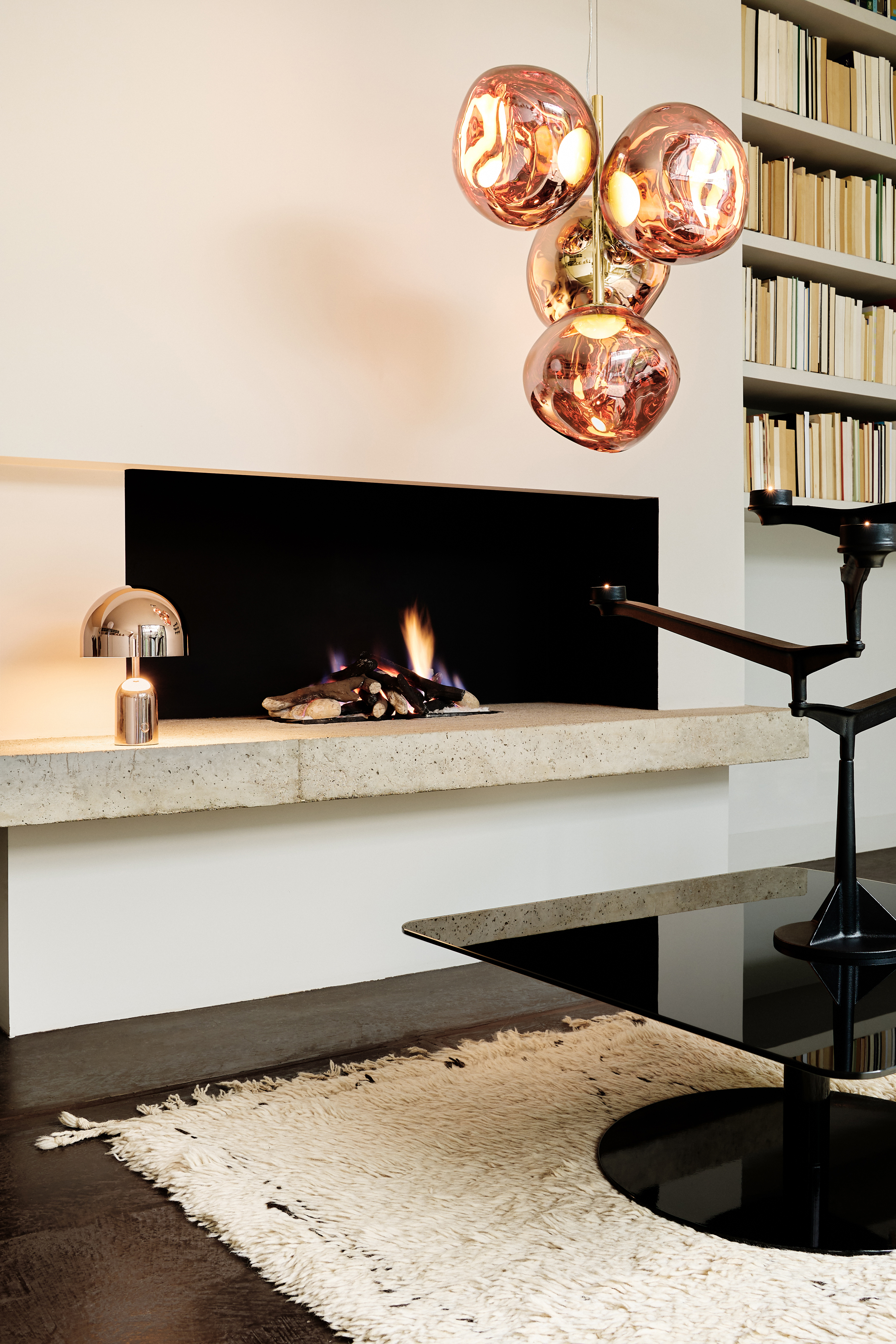 トムディクソンのMELT TABLE COPPER Copper Melt Copper Table Lamp (LED, Dimmer Included) by Tom