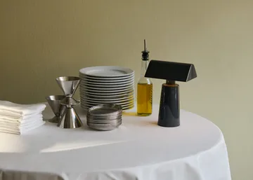 Caret MF1 portabel bordslampa - Anthracite - &Tradition