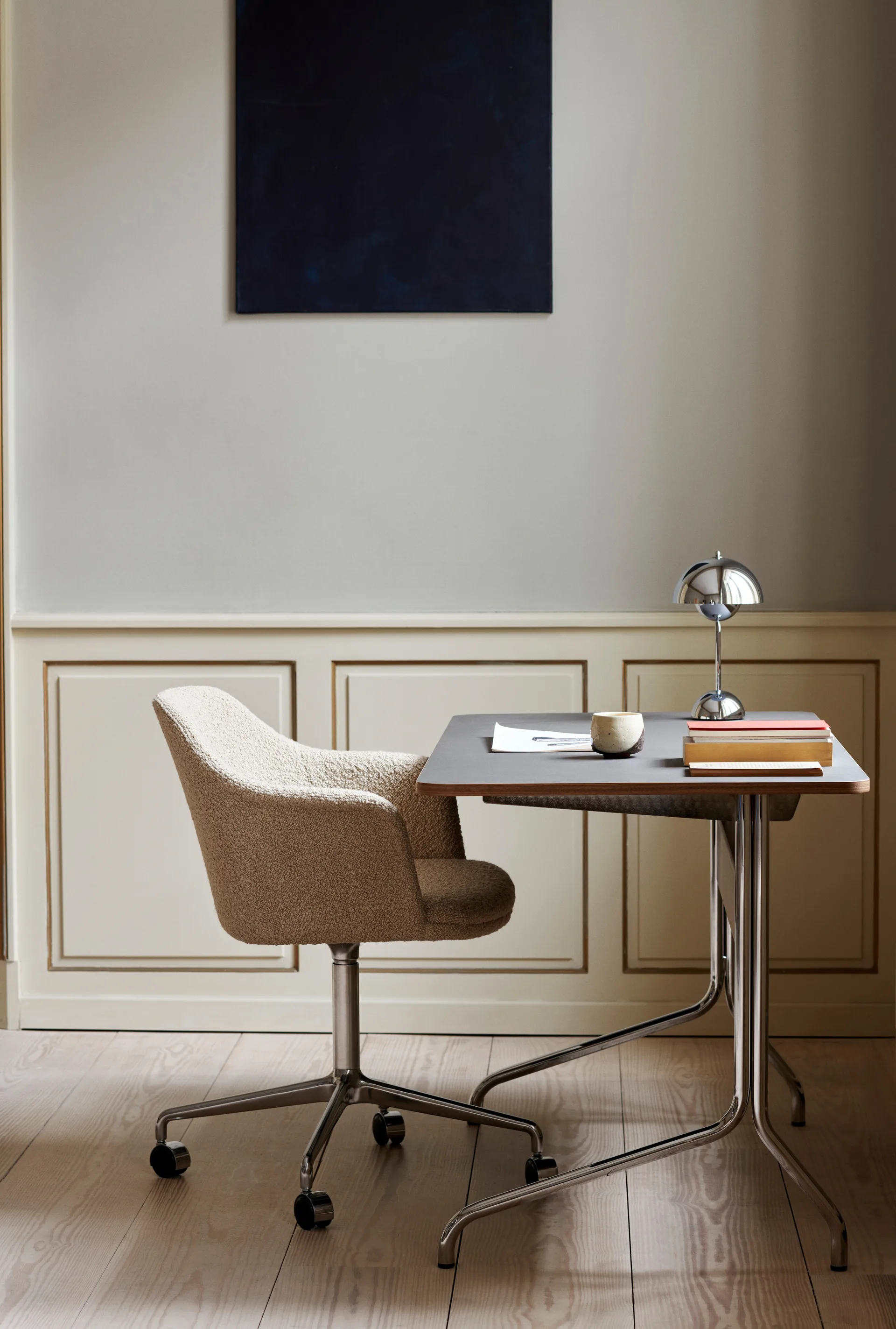 Flowerpot portabel bordslampa VP9, Chrome &Tradition