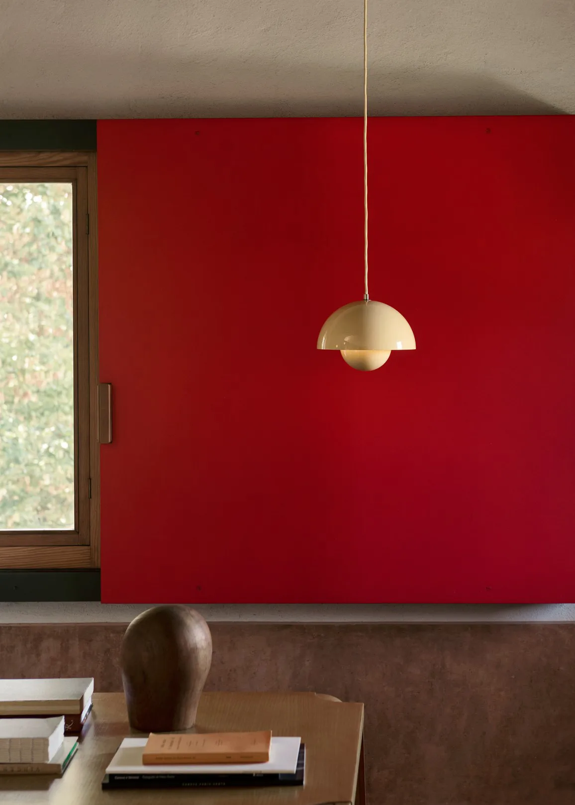 Flowerpot VP1 pendant lamp, Ivory &Tradition