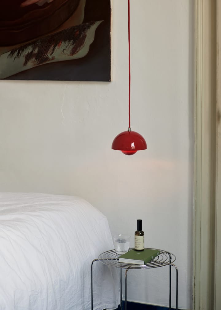 Flowerpot VP10 Pendelleuchte, Vermilion red &Tradition