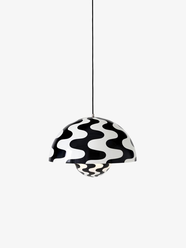 Flowerpot VP2 pendant lamp big, Black-white pattern &Tradition