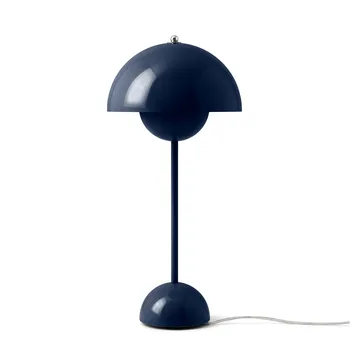 FlowerPot VP3 table lamp - Steel blue - &Tradition
