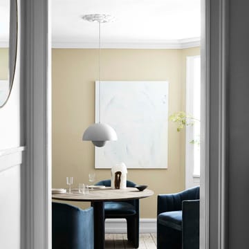 Flowerpot VP7 pendant lamp - matte light grey - &Tradition