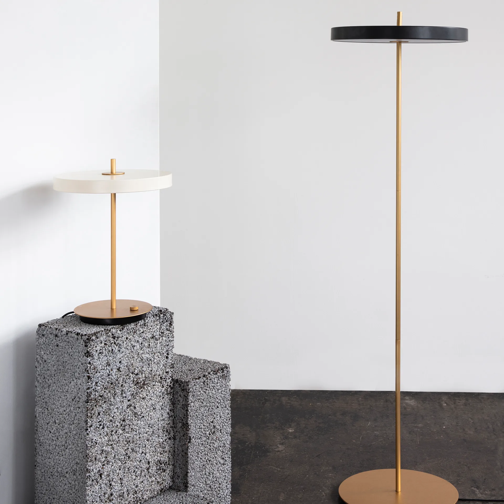 Asteria floor lamp, anthracite grey Umage