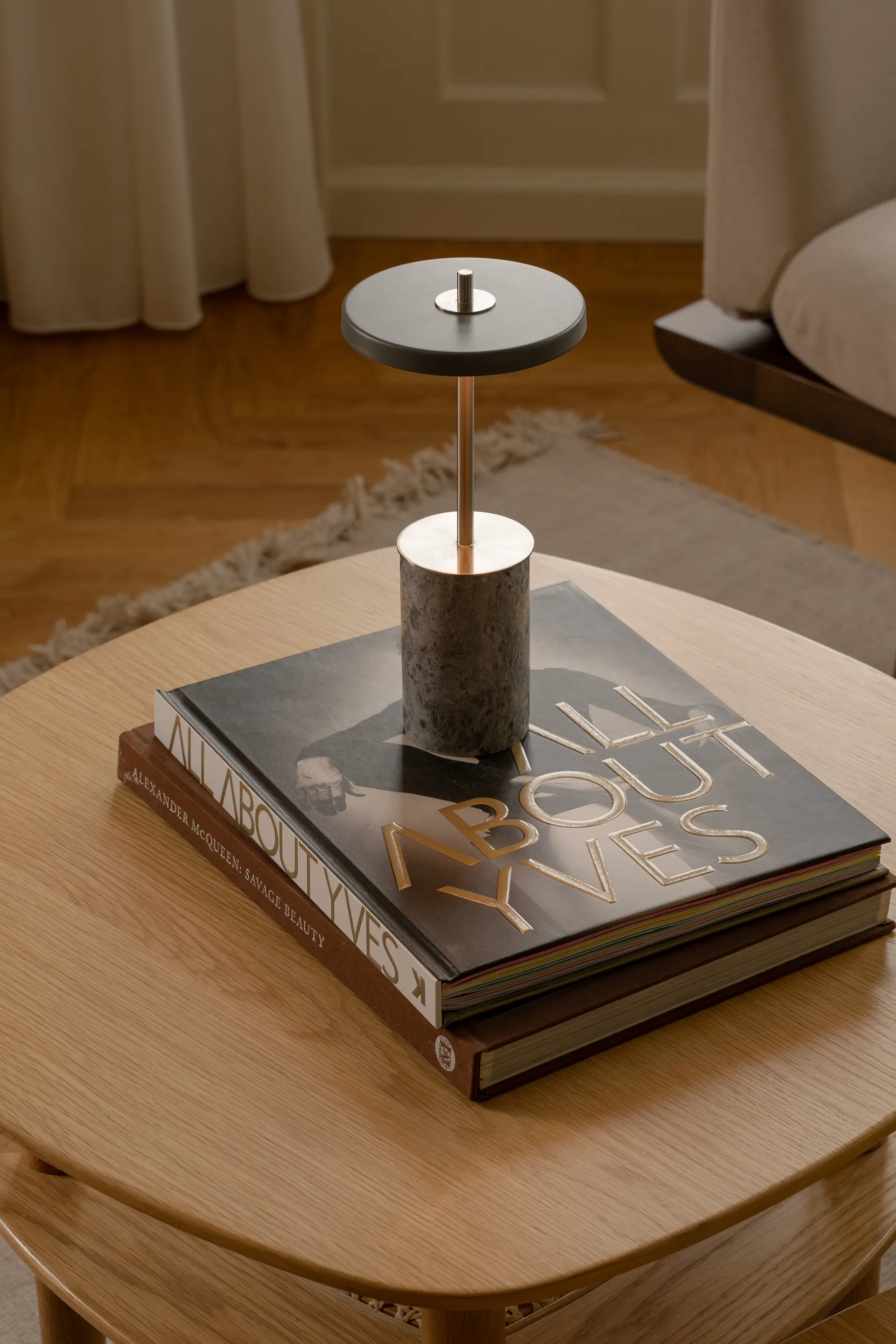 Asteria Move Mini table lamp Ø12x25,5 cm, Grey Marble-brass Umage