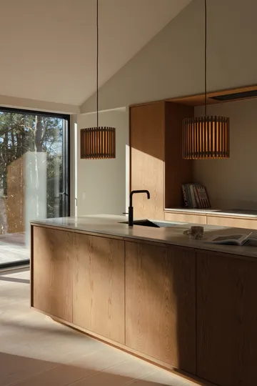 Komorebi pendel medium - Rectangular oak-svart - Umage