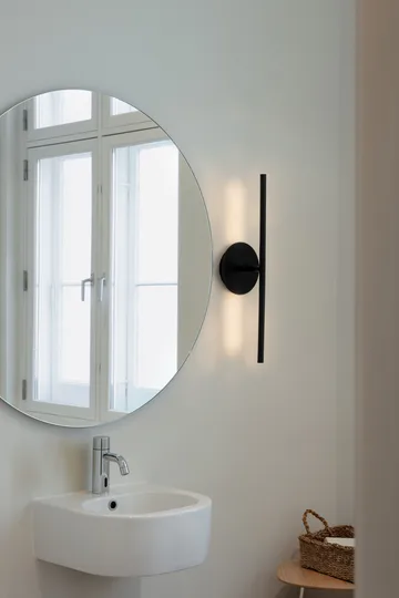 Omni wall vägglampa mini - Black - Umage