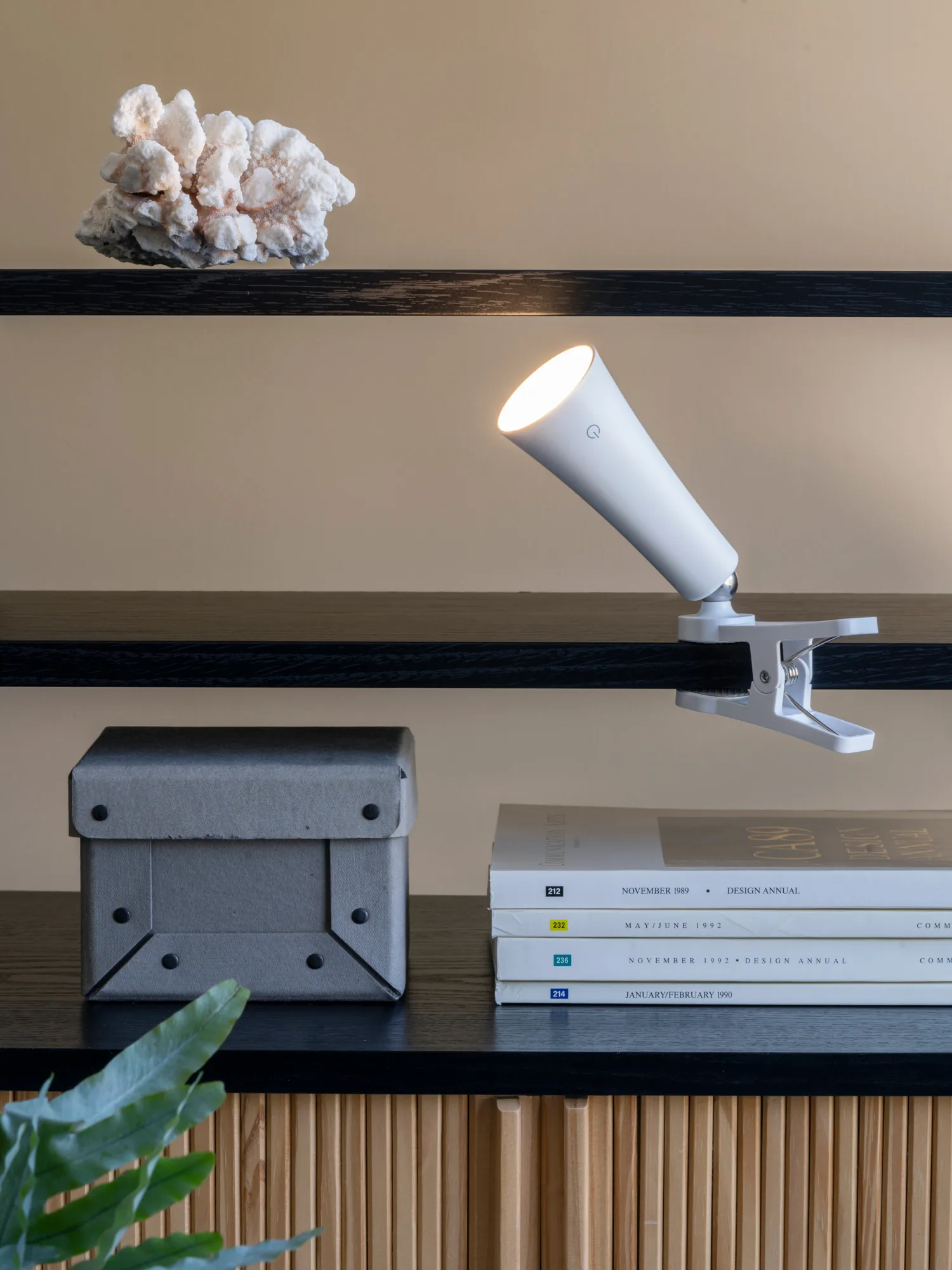 No Cable rechargeable desk lamp, White, Ø11.7x34.8 cm Unison