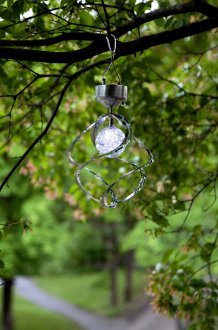 Roma solar cell wind chimes