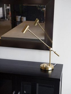 Cato desk lamp