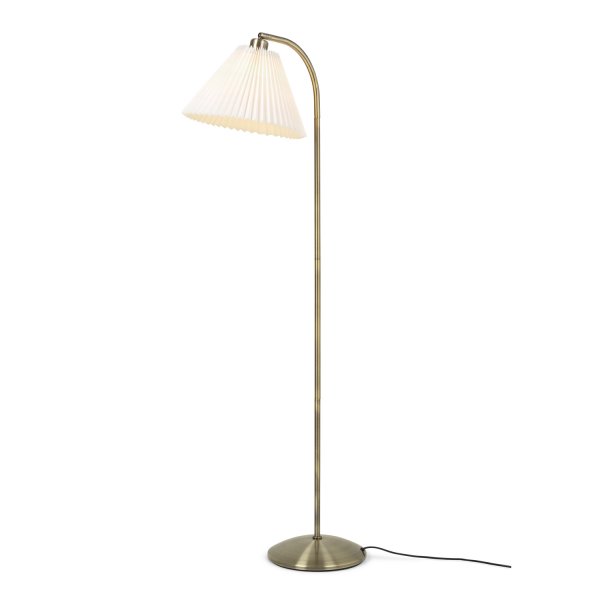 Medina Floor Lamp Lamps Halo, Curved Floor Lamp With Pleated Shade
